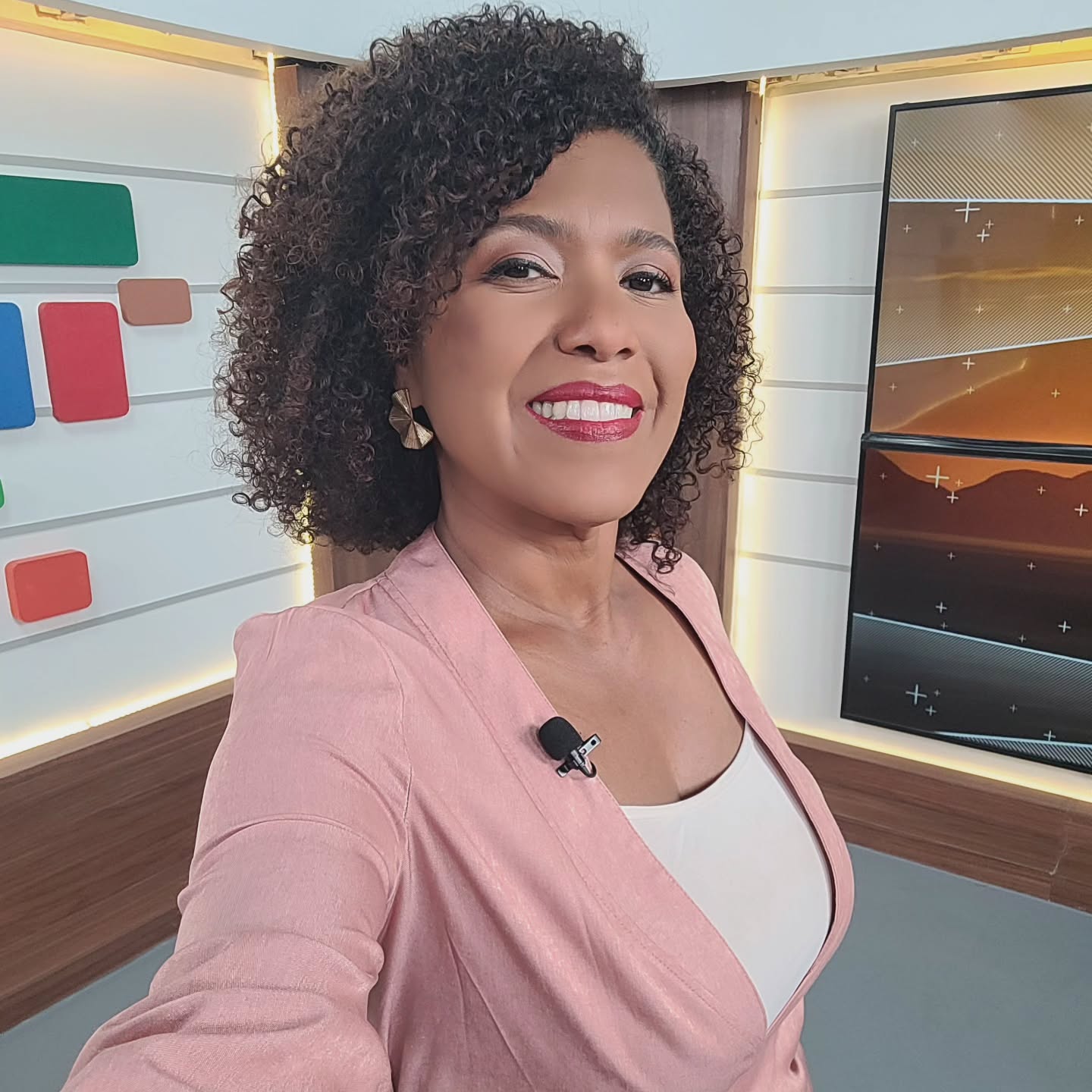 Jornalista Érika Leal morre aos 47 anos e deixa legado de dedicação ao jornalismo – Noticias R7